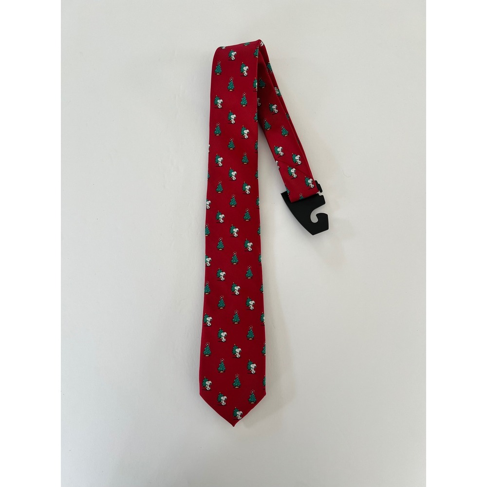 Peanuts Snoopy Christmas Tree Red Holiday Necktie Mens Classic Silk Style Tie